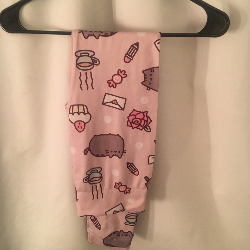 Pusheen cat leggings